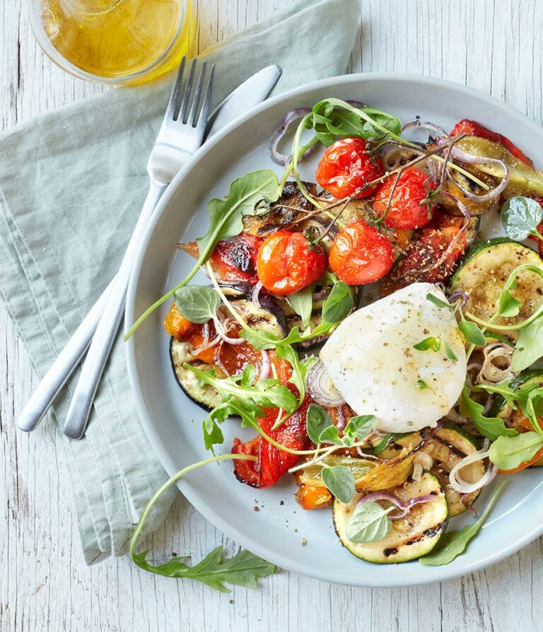 Salade Ti De Aux L Gumes Grill S La Mozzarella Et La Sauce Au